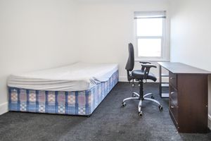 Photo 17- click for photo gallery